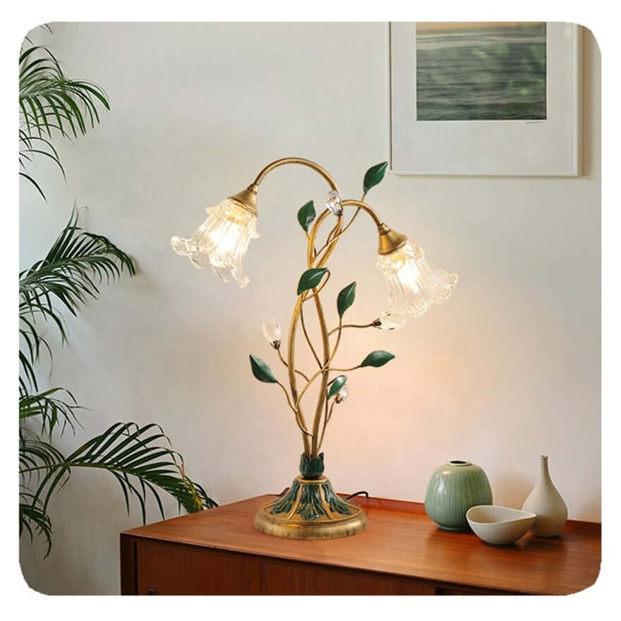 Vintage Tischlampe mit Blumenmotiv Elegante Nachttischlampe