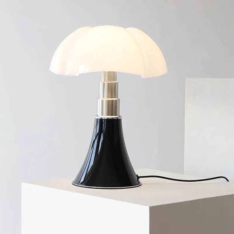 Moderne LED Tischlampe in Blumenform Designer Nachttischlampe