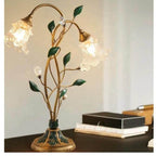 Vintage Tischlampe mit Blumenmotiv Elegante Nachttischlampe