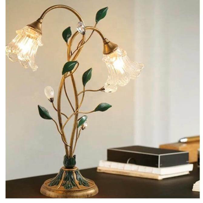 Vintage Tischlampe mit Blumenmotiv Elegante Nachttischlampe