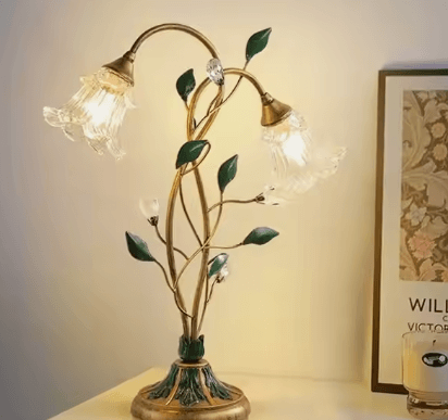 Vintage Tischlampe mit Blumenmotiv Elegante Nachttischlampe